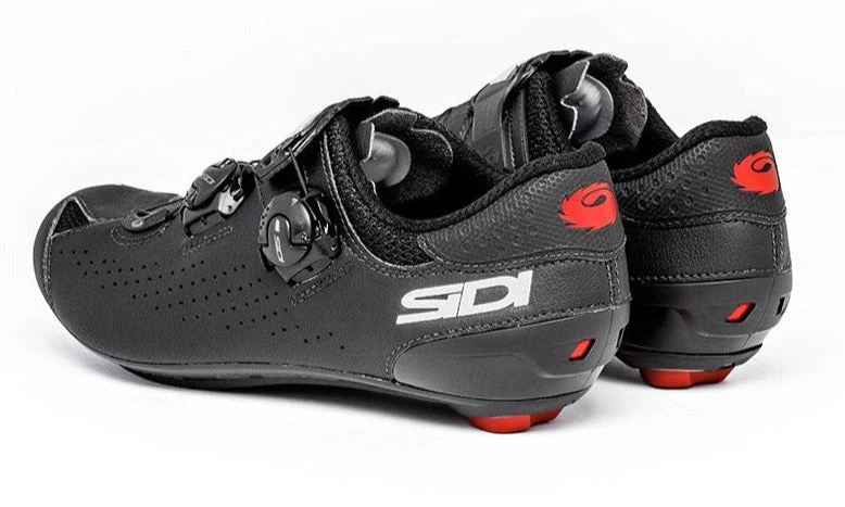 Genius 10 Road Shoes - Image 2